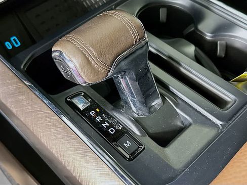 Used 2024 Ford F150 King Ranch AWD/4WD image 19