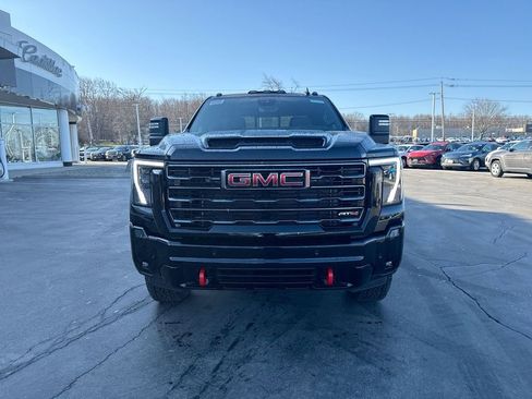 New 2026 GMC Sierra 2500 AT4 image 3