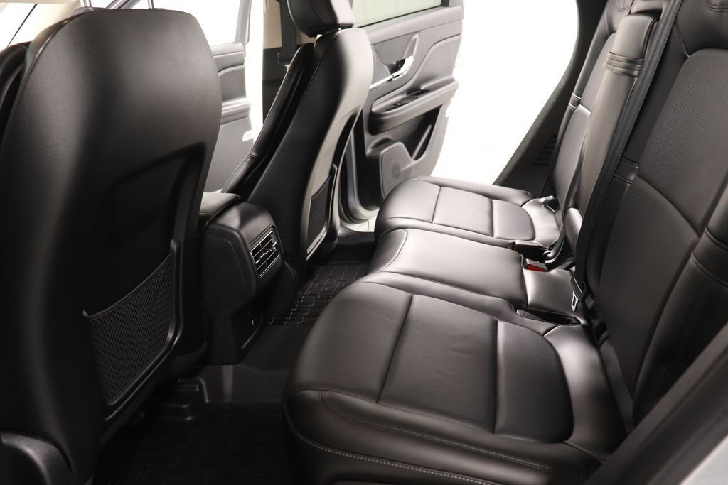 Used 2024 Lincoln Corsair Grand Touring AWD/4WD image 27