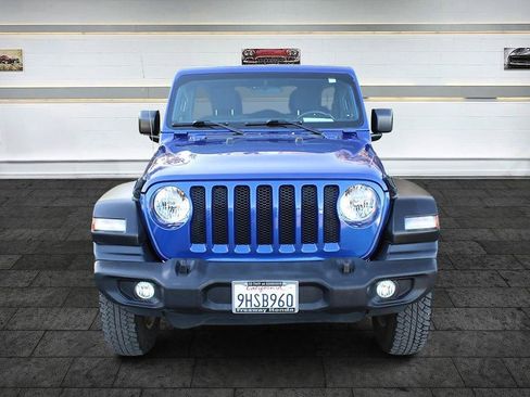 Used 2020 Jeep Wrangler Unlimited Sport S AWD/4WD image 2