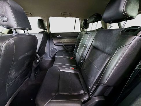 Used 2022 Volkswagen Atlas SE w/ Black Wheel Package image 22