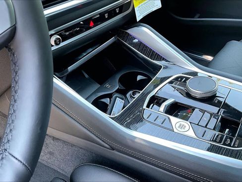 New 2026 BMW X6 xDrive40i AWD/4WD image 8