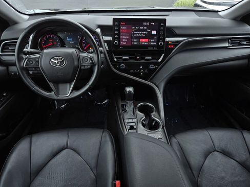 Used 2021 Toyota Camry XSE image 13