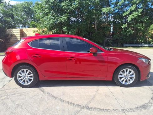 Used 2014 MAZDA MAZDA3 i Touring w/ Technology Package FWD image 2