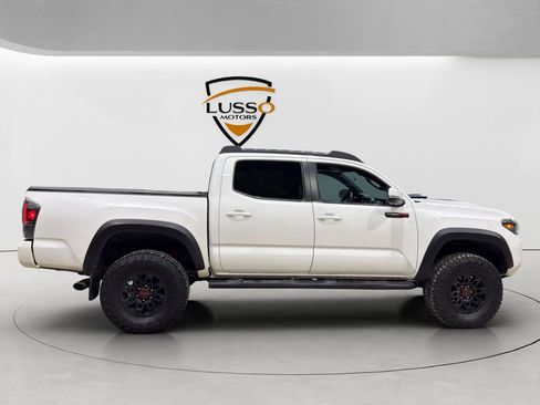 Used 2018 Toyota Tacoma TRD Pro image 6