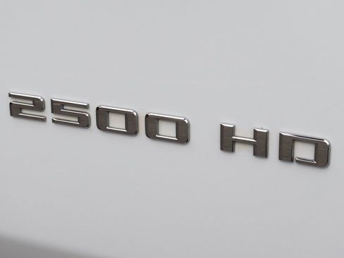 Used 2022 Chevrolet Silverado 2500 Custom w/ Custom Value Package image 46