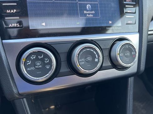 Used 2016 Subaru Crosstrek 2.0i Limited image 22