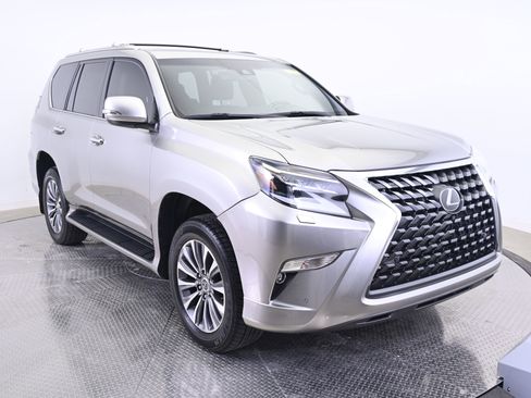 Used 2021 Lexus GX 460 Luxury w/ Accessory Package image 9