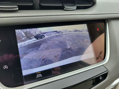 Certified 2023 Cadillac XT5 Premium Luxury image 17