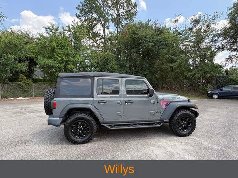 Used 2021 Jeep Wrangler Unlimited Sport AWD/4WD image 18