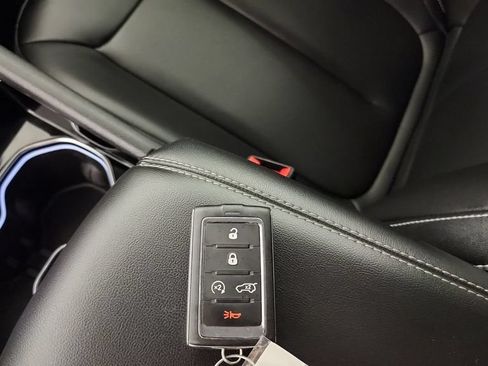 Used 2023 Jeep Grand Cherokee Limited AWD/4WD image 21