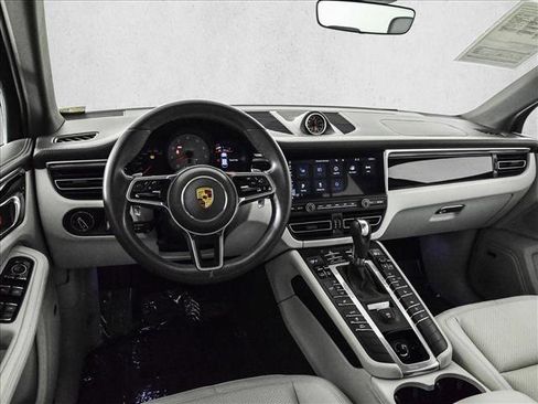 Used 2021 Porsche Macan S AWD/4WD image 19