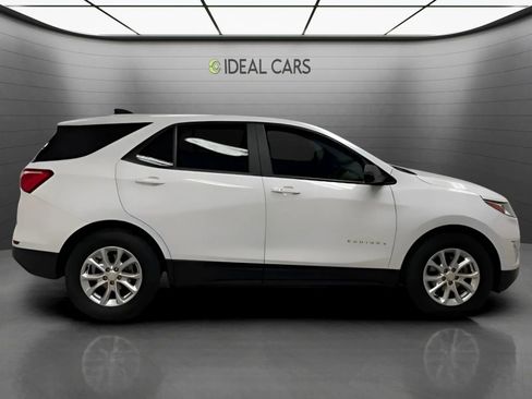 Used 2020 Chevrolet Equinox LS FWD image 4