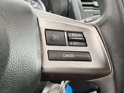Used 2015 Subaru Forester 2.5i Premium AWD/4WD image 18