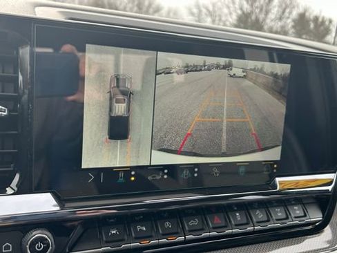 Used 2023 Chevrolet Silverado 1500 ZR2 w/ Technology Package image 27