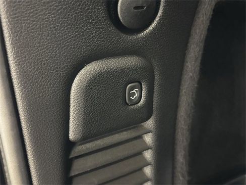 Used 2022 Dodge Durango GT image 28