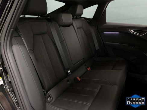 Used 2024 Audi Q4 e-tron Premium Plus w/ Premium Plus image 82