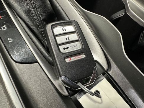 Used 2020 Honda Accord LX image 28