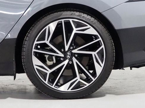 Used 2024 Hyundai Ioniq 6 SEL image 43