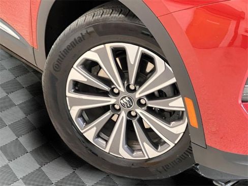 Used 2025 Buick Envision Preferred image 24