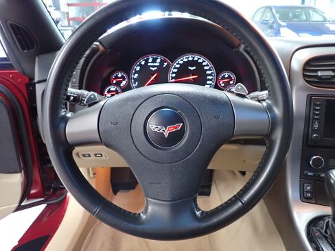 Used 2006 Chevrolet Corvette Coupe w/ Preferred Equipment Group image 11
