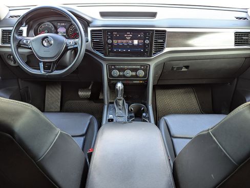 Used 2018 Volkswagen Atlas SEL image 16