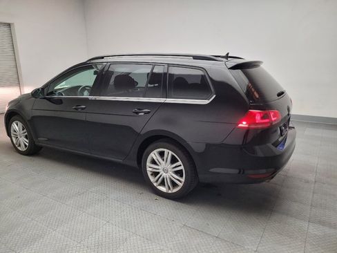 Used 2016 Volkswagen Golf Limited Edition image 3