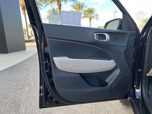 New 2026 Hyundai Venue SEL image 12