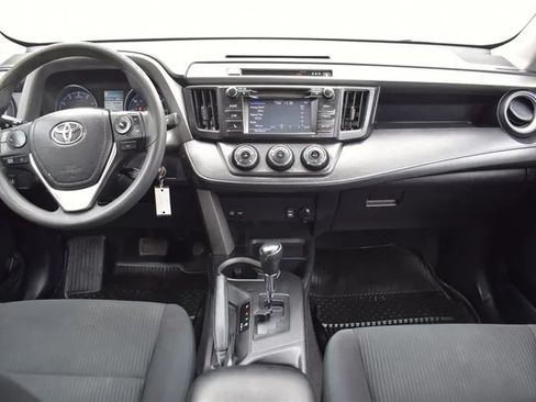 Used 2017 Toyota RAV4 LE w/ All Weather Liner Package AWD/4WD image 12