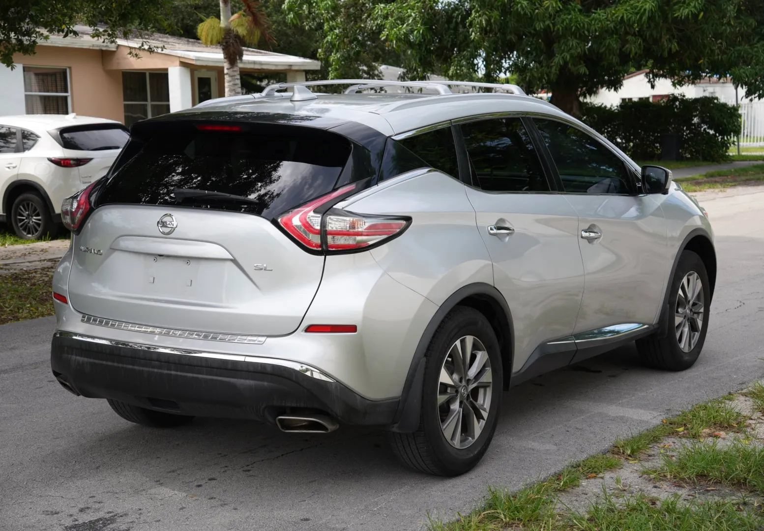 Used 2017 Nissan Murano SL w/ SL Technology Package FWD image 6