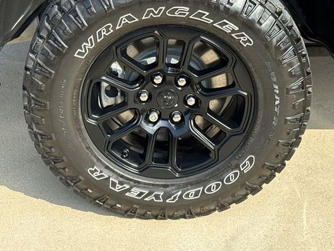 Used 2025 RAM 1500 Rebel w/ Trailer Tow Group image 9