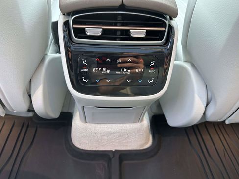 Certified 2023 Mercedes-Benz EQS 450+ SUV image 41