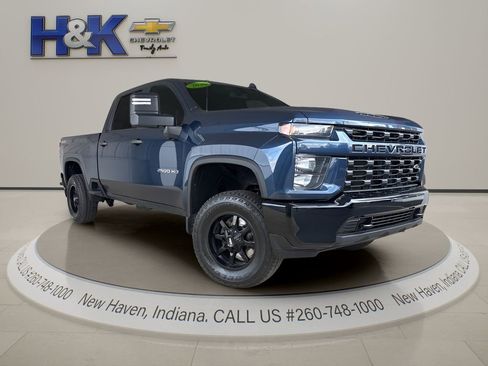 Used 2020 Chevrolet Silverado 2500 Custom w/ Custom Value Package image 1