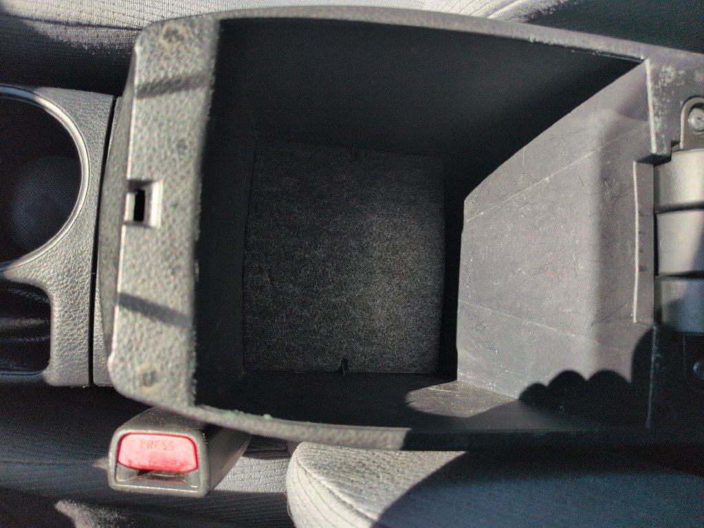 Used 2015 Toyota Corolla L FWD image 25