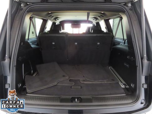 Used 2023 Jeep Wagoneer L Series III w/ Convenience Group I image 24