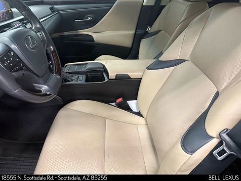 Used 2021 Lexus ES 250 w/ Premium Package image 11