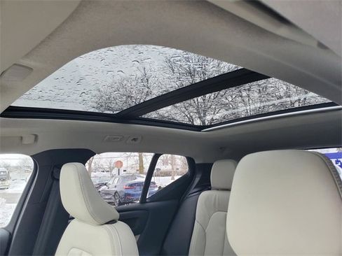 New 2026 Volvo XC40 B5 Plus w/ Protection Package Premier image 13