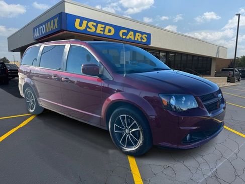 Used 2019 Dodge Grand Caravan GT FWD image 4