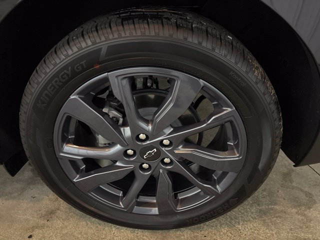 Used 2024 Chevrolet Equinox RS w/ RS Leather Package FWD image 8