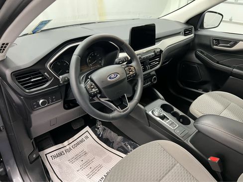 Used 2022 Ford Escape SE w/ Convenience Package image 18