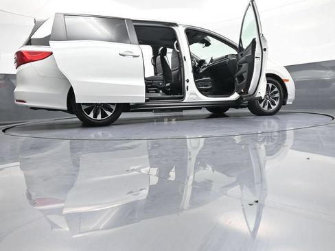 Used 2021 Honda Odyssey EX-L image 50