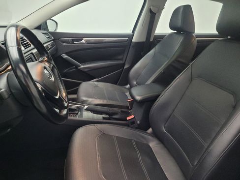 Used 2017 Volkswagen Passat 1.8T SE image 17