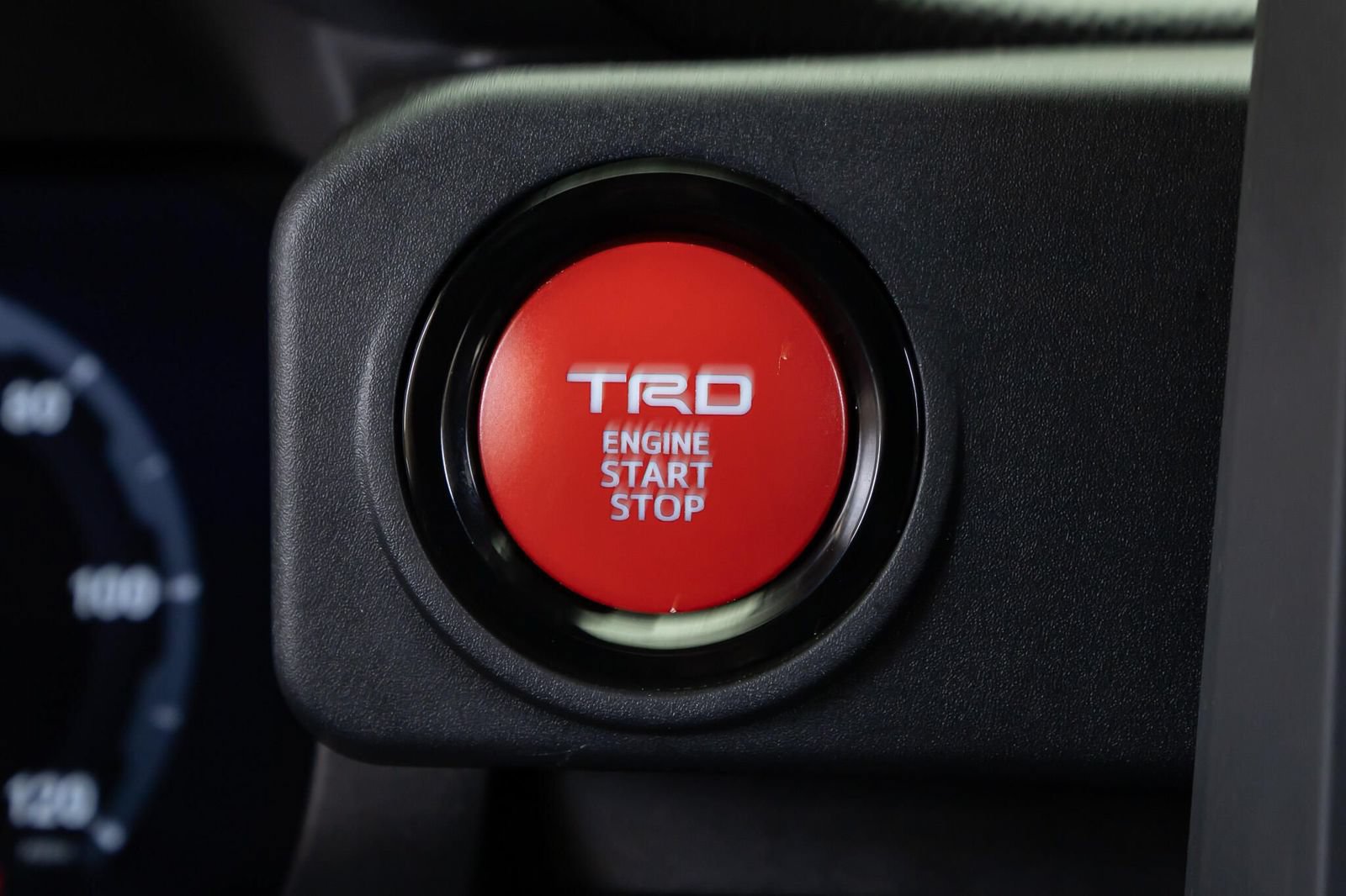 Used 2025 Toyota Tacoma TRD Off-Road AWD/4WD image 21