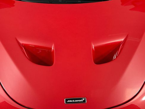 Used 2020 McLaren 620R RWD image 76