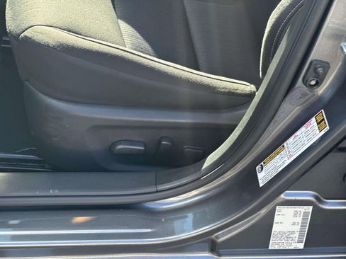 Used 2023 Nissan Altima 2.5 SV w/ SV Premium Package image 15