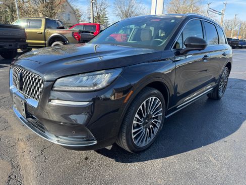 Used 2020 Lincoln Corsair Reserve image 3