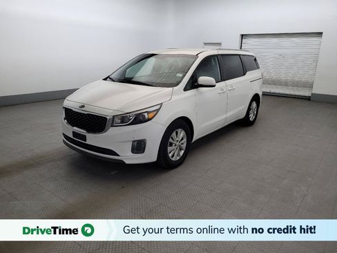 Used 2017 Kia Sedona LX w/ LX Essentials Premium Package FWD image 1
