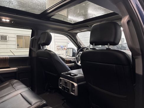 Used 2020 Ford F150 Lariat w/ Equipment Group 502A Luxury image 33