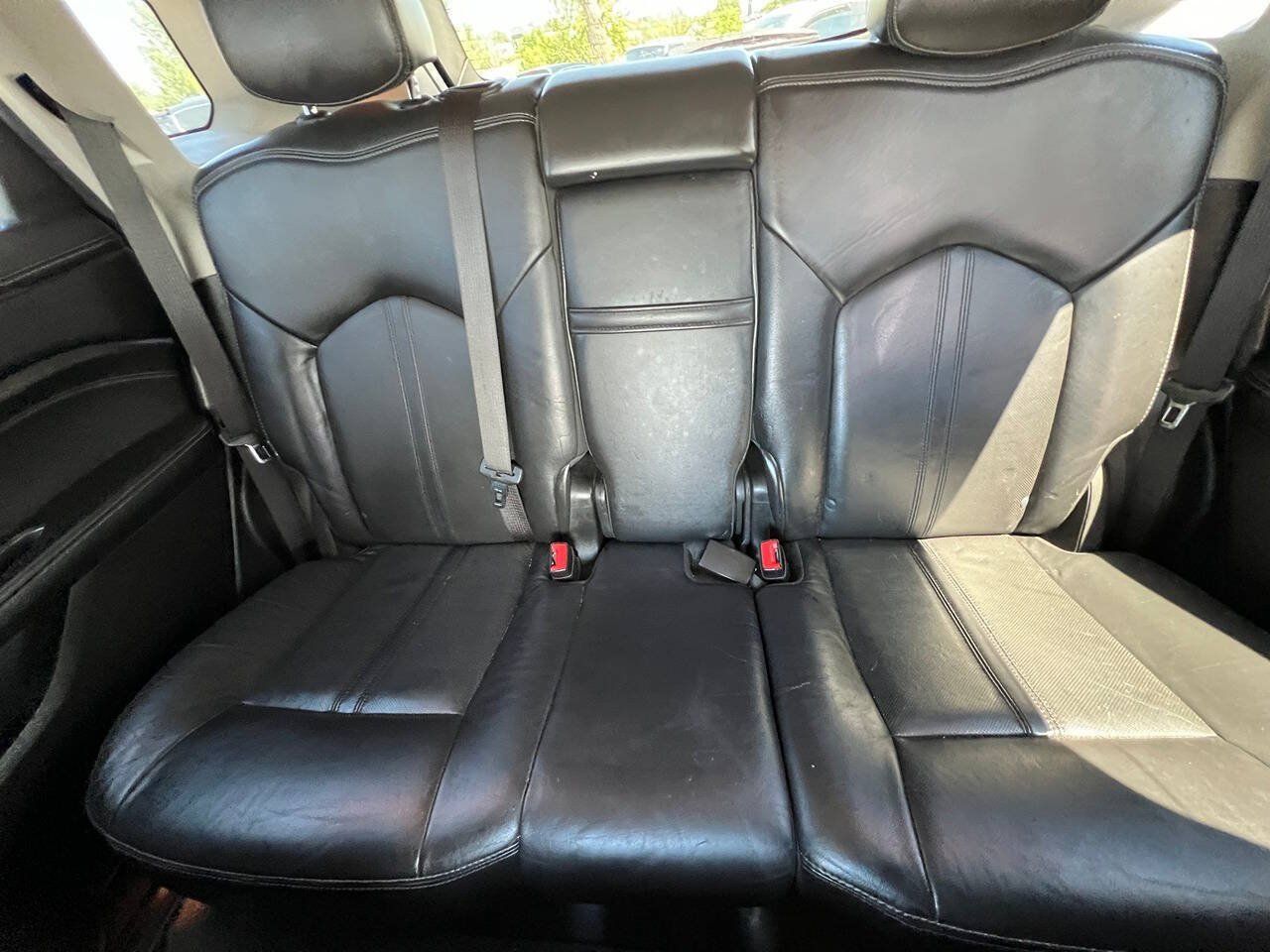 Used 2015 Cadillac SRX Luxury w/ Driver Awareness Package AWD/4WD image 3