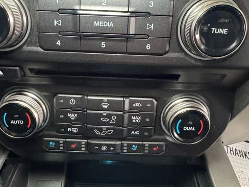Used 2018 Ford F150 Raptor w/ Equipment Group 802A Luxury image 17